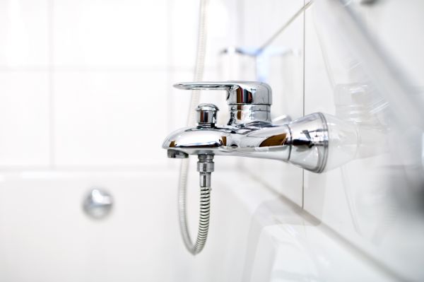 Shower Faucet Repair in Glendale