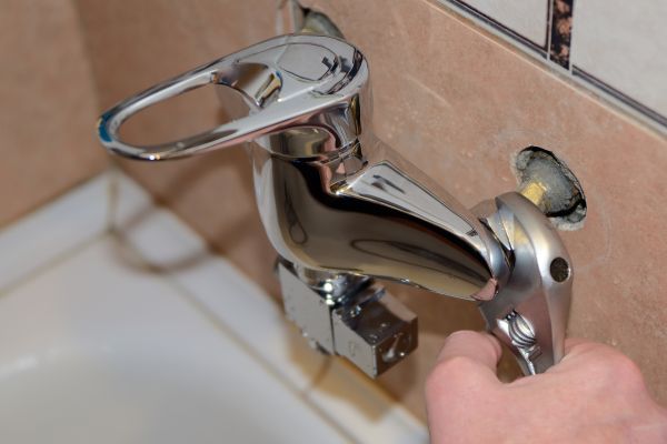 Bathroom Faucet Installation in Glendale