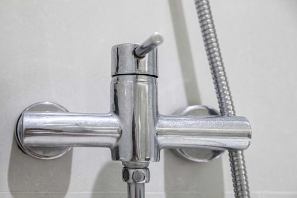 Cost of Shower Lever Repair in Glendale
